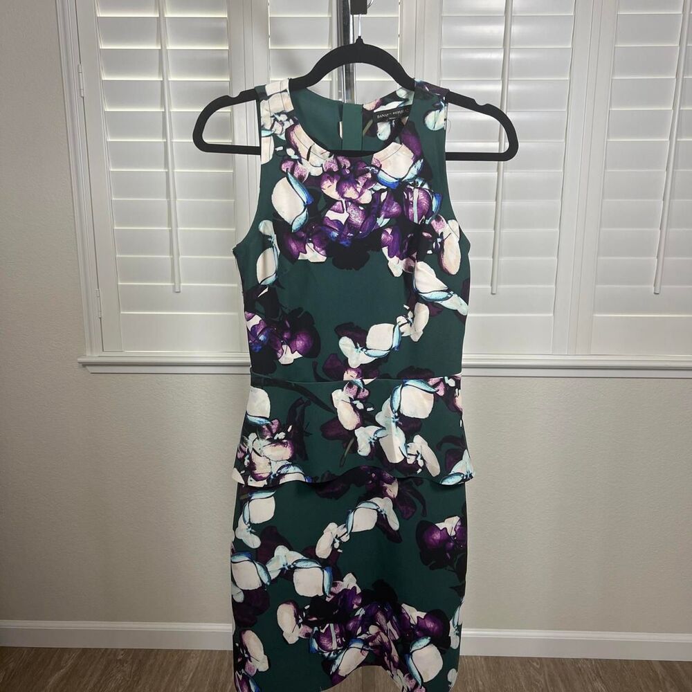 Vintage Y2K Banana Republic Peplum Dress sz 0 - Picture 2 of 4